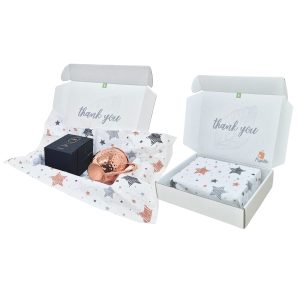 Cutie transport + hartie de matase model Crăciun Star Doodle Night 28gsm – dimensiune 50x75cm